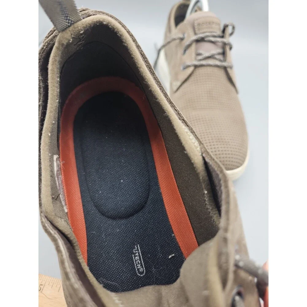 Rockport owned plain zaden